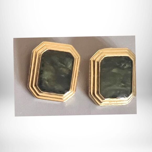1985 Park Avenue Avon Earrings - Marbled Jade and Bordeaux with Gold Trim  - NIB - Picture 3 of 5